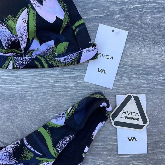 RVCA Pixie Hi-Tri Bikini Top & Pixie French Bikini Bottoms, true black - Picture 6 of 10